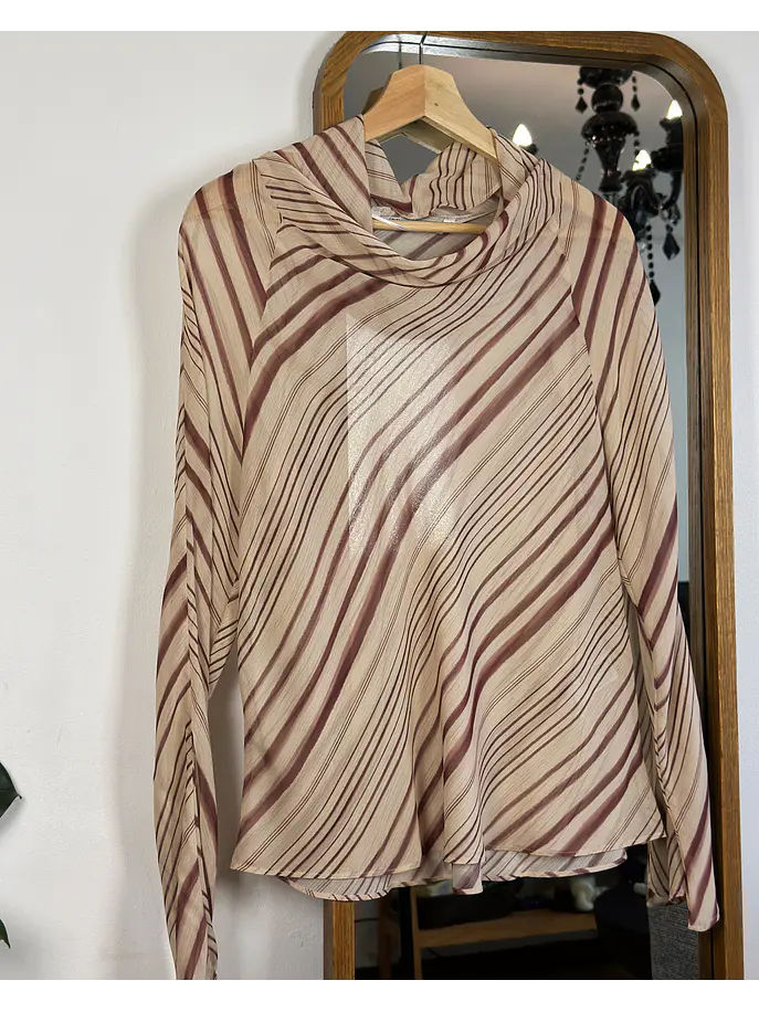 Top de malla con rayas 2
