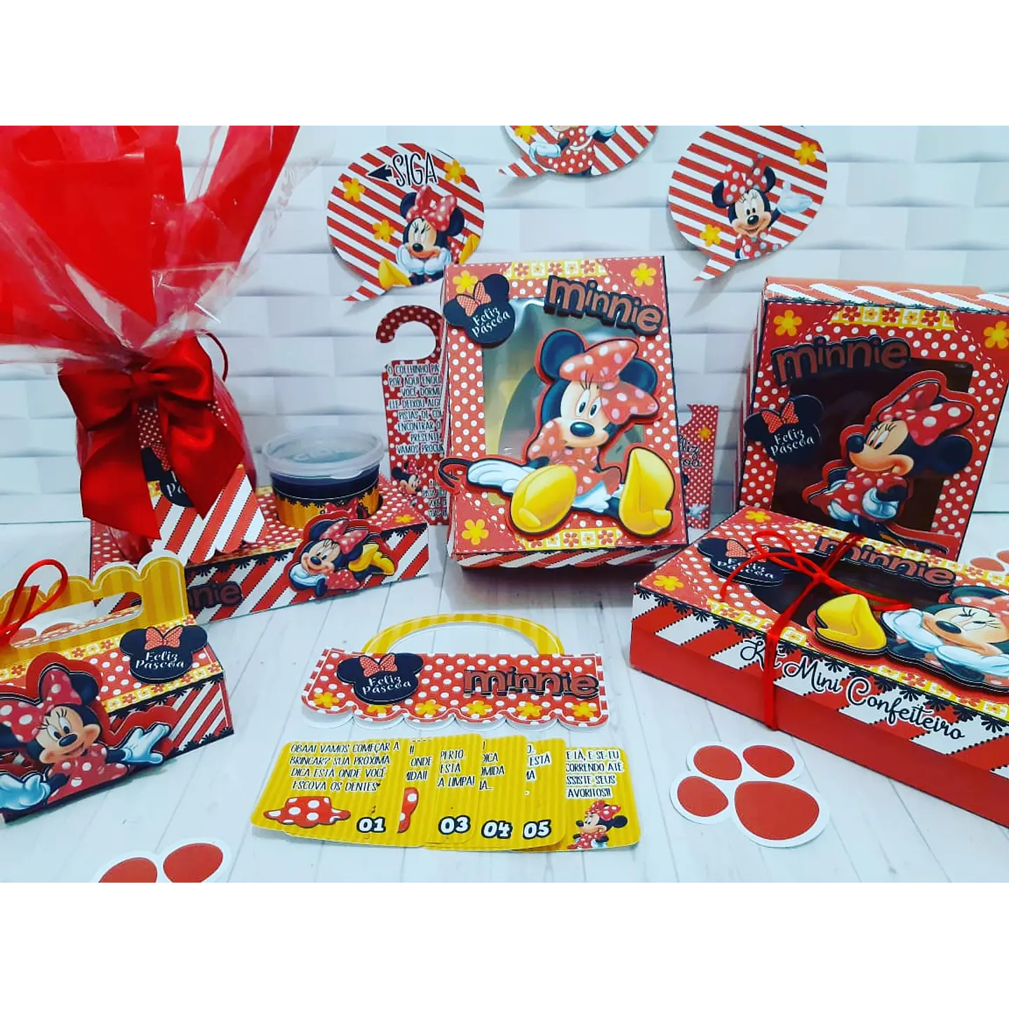 Arquivo de Corte Páscoa Minnie Vermelha 1