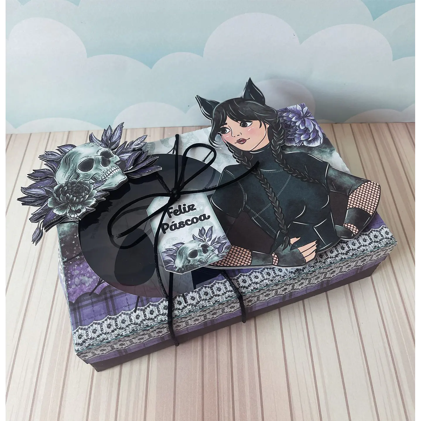 Arquivo de Corte Mini Confeiteiro Wandinha - Páscoa 4