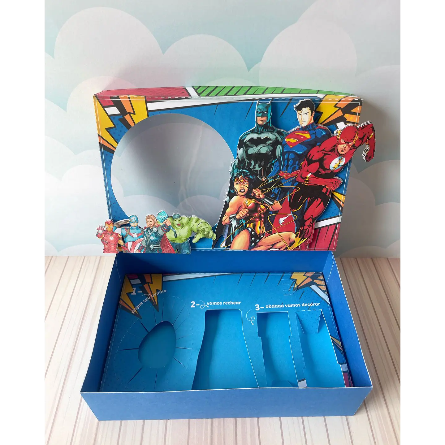 Arquivo de Corte Mini Confeiteiro Super Heróis - Páscoa 2