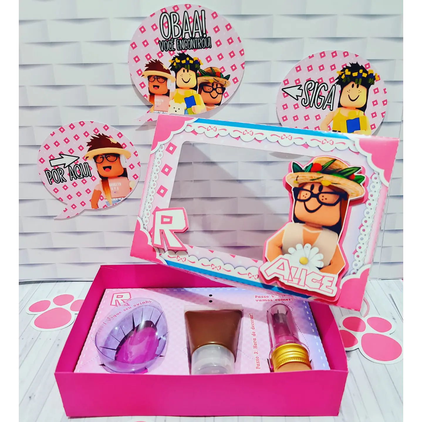 Arquivo de Corte Roblox Menina Páscoa e Caça aos Ovos 8