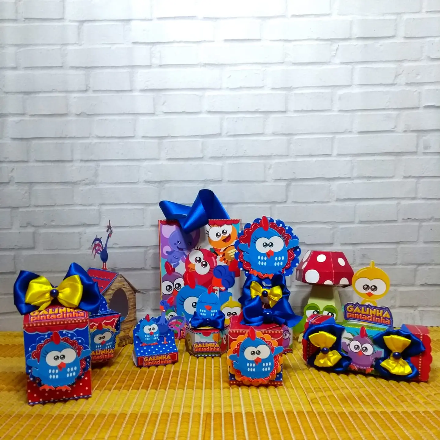 Arquivo de Corte Galinha Pintadinha Mini  11