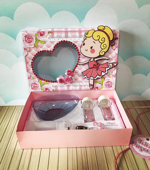 Pack Páscoa 17 Caixas Mini Confeiteiro Menina 