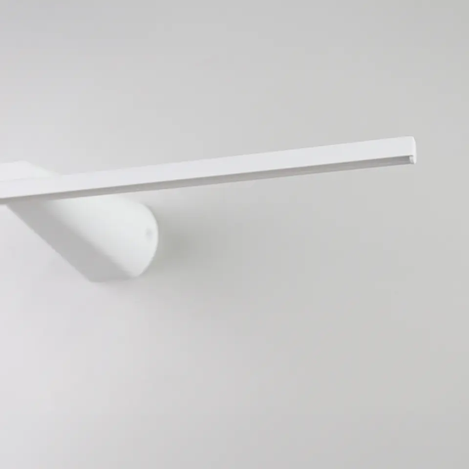 Aplique BELLINI 6,5W LED 620lm 4000K C.58,8xL.12,5xAlt.5,6cm 2
