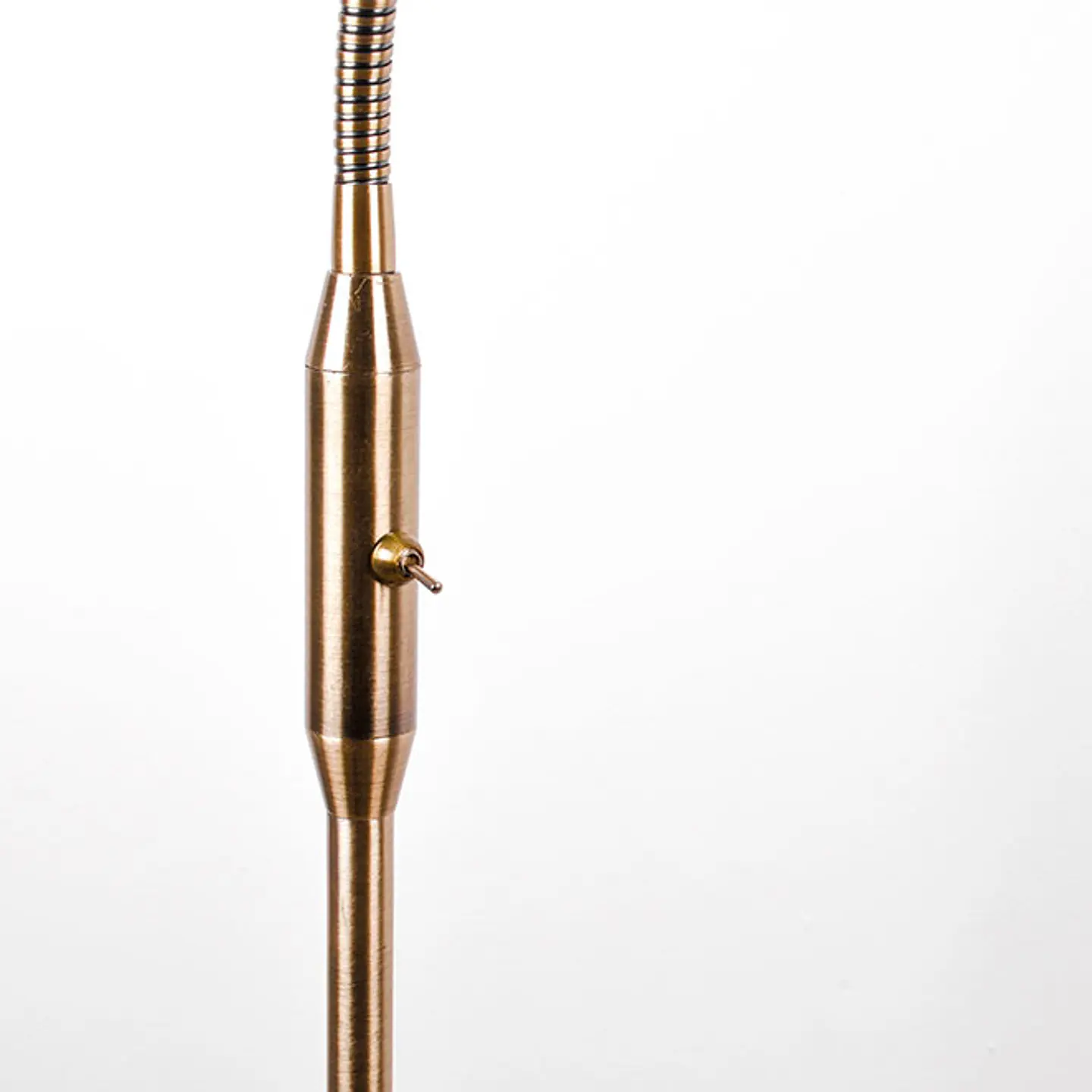 Candeeiro de pé STU 1xG9 Alt.140xD.45cm oxidado 2