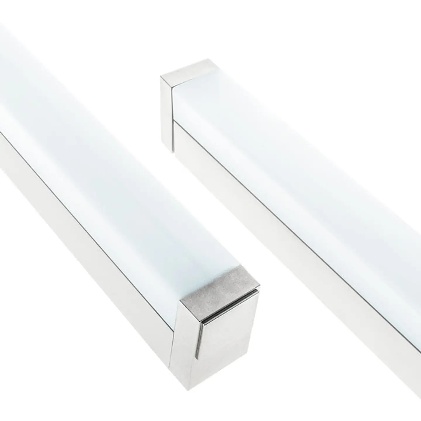 Aplique TICIANO 1x18W LED 1109lm 4000K C.90,5xL.4xAlt.6cm prata 1
