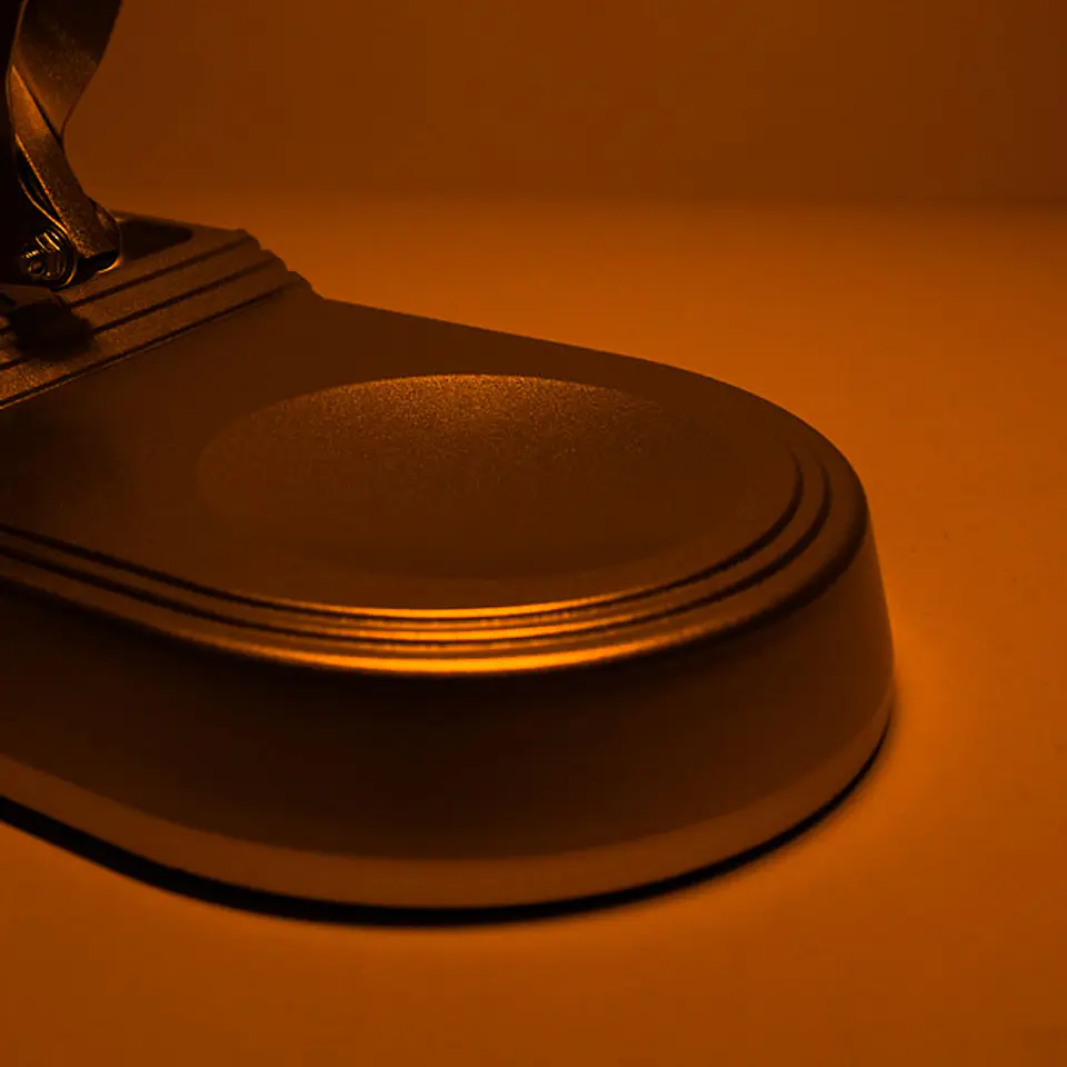Candeeiro de mesa BRIDGE 10W LED 3000-4000-6500K C.14xL.25,5xAlt.52cm 3