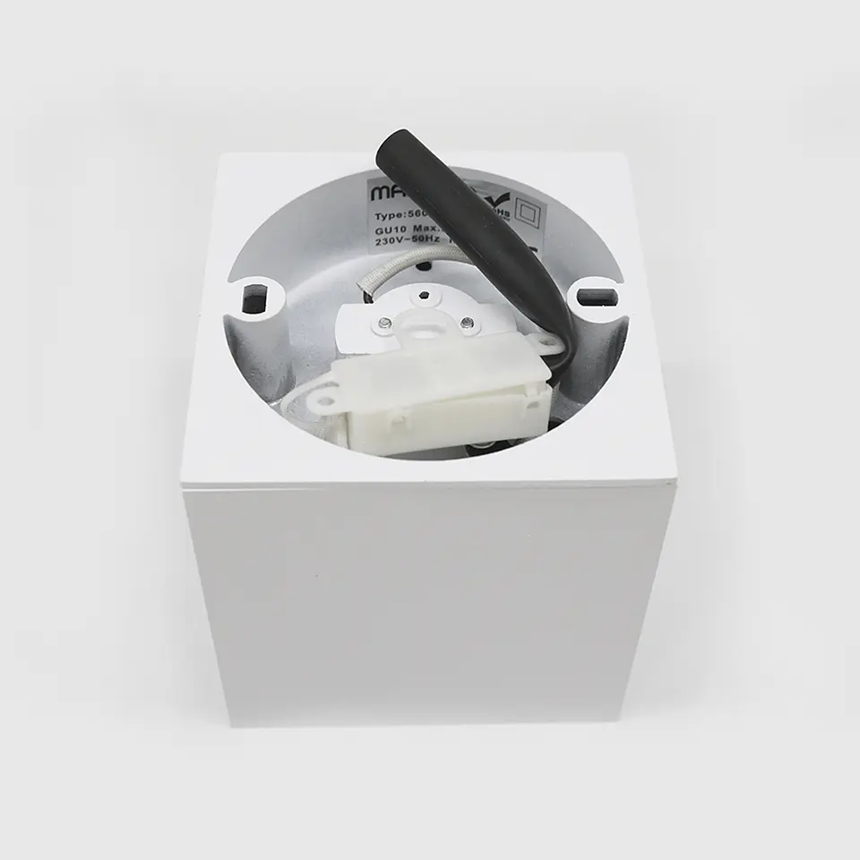 DOWNLIGHT QUADRADO SALIENTE SDL04S 1*GU10 BRANCO+BRANCO 2