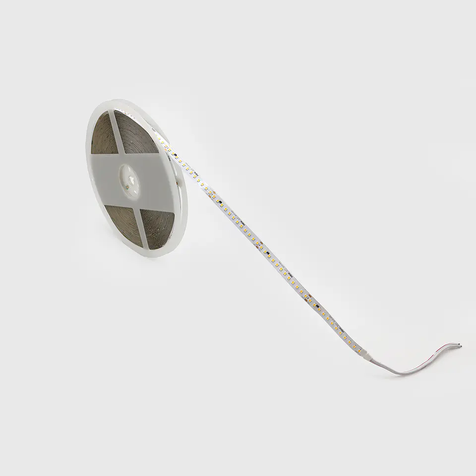 FITA LED 2835 144D LIGAÇÃO 20 MT S/ QUEDA INTENSIDADE IP20 24V 12W 4000K 2