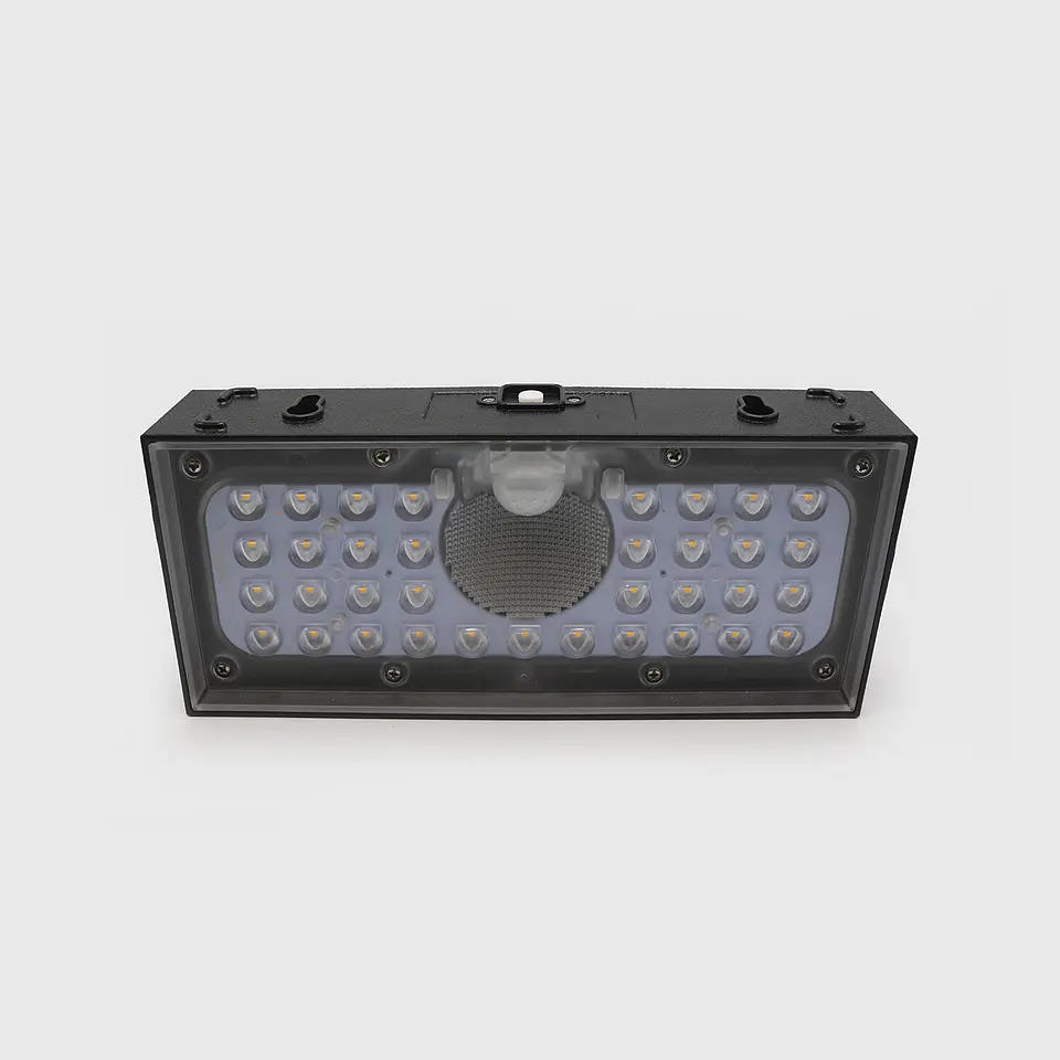APLIQUE LED SOLAR C/SENSOR ´´BRICK´´6W 3000K PRETO 2