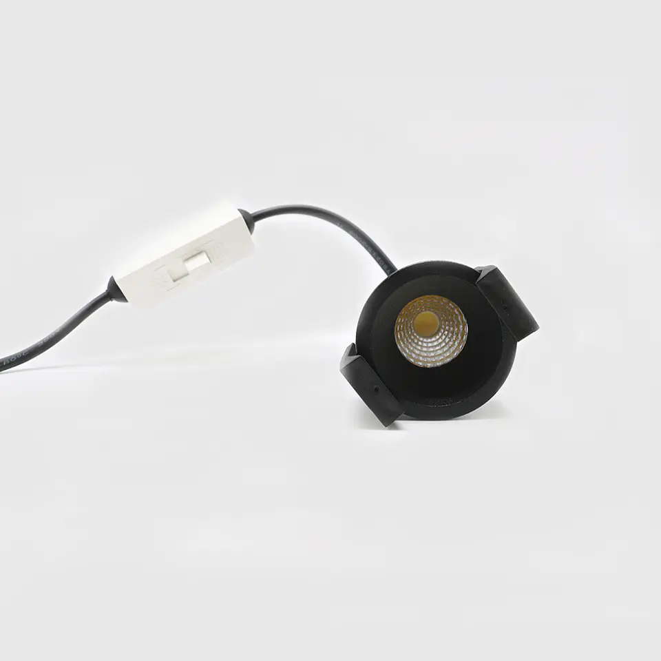 DOWNLIGHT LED COB PRETO 12W 3CCT 6