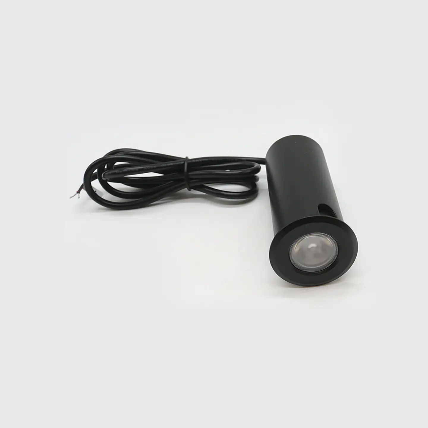 PROJETOR DE CHÃO REDONDO 2W 2700K 12V IP67 4