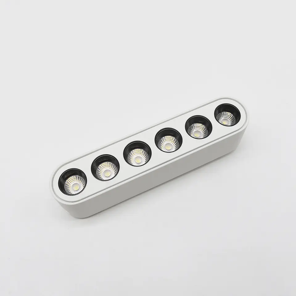 PROJETOR LINEAR BRANCO CALHA MAGNÉTICA 6W 4000K DE 36° 40V 3