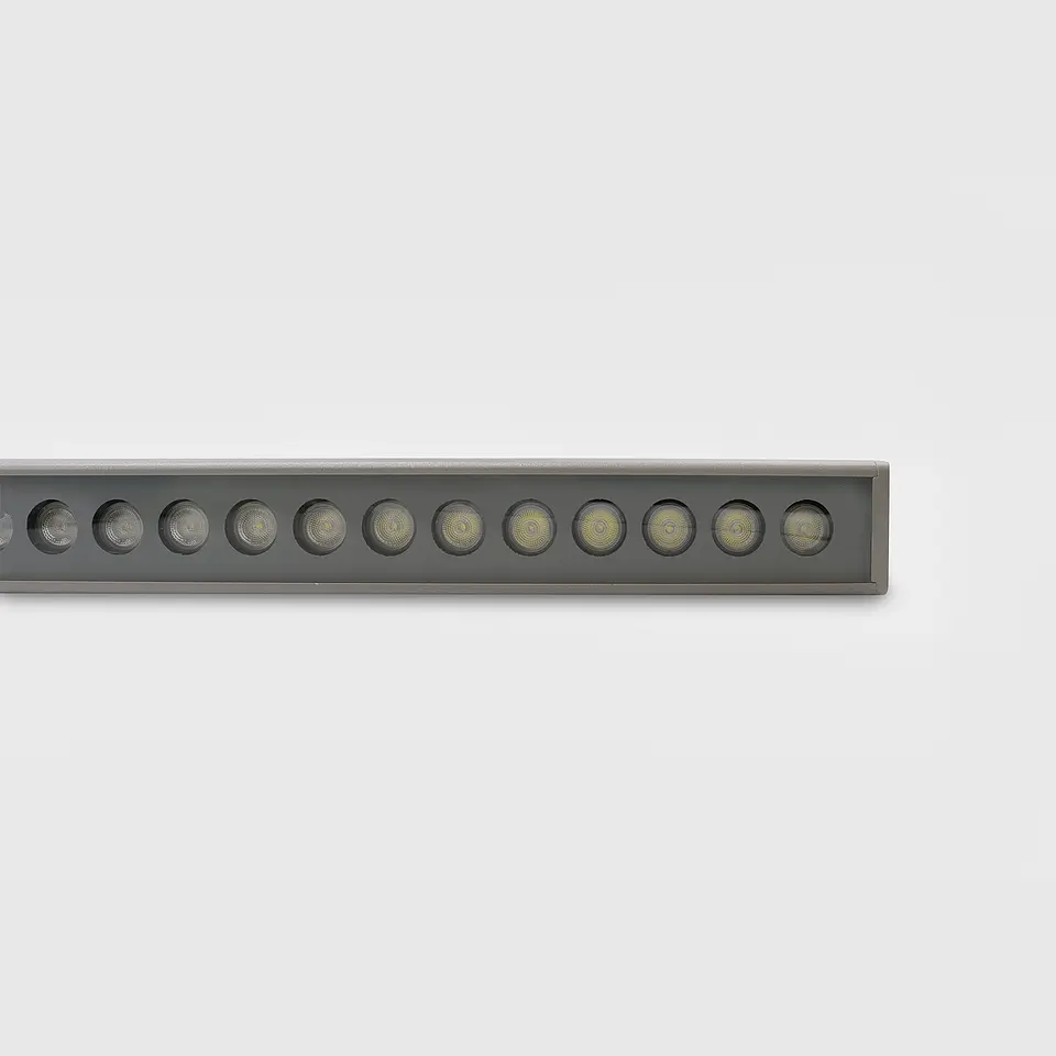PROJETOR DE FACHADA LED IP66 36W RGB 2