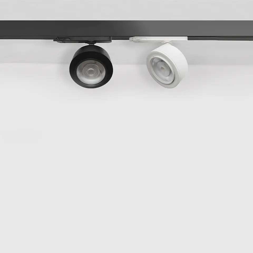 PROJETOR TRIFÁSICO PRETO 