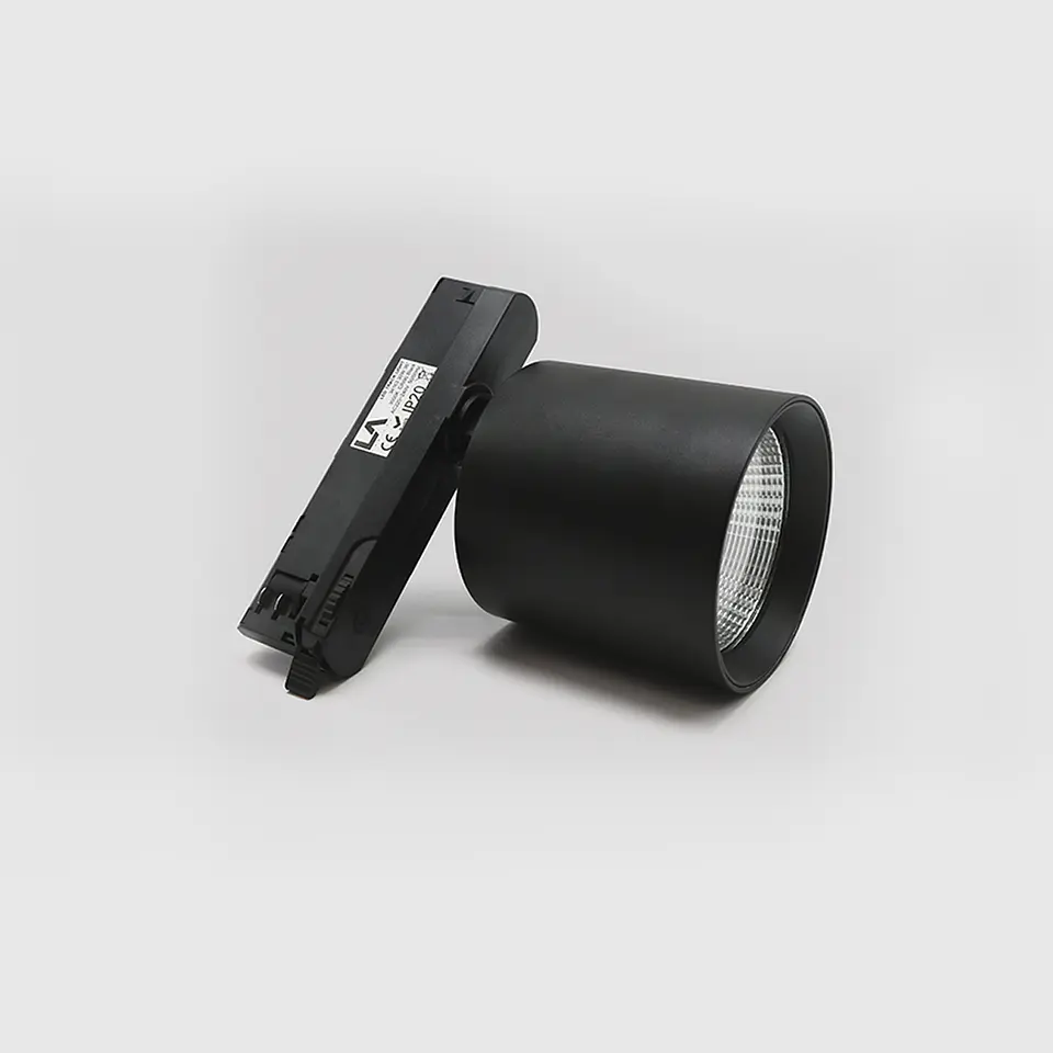PROJETOR TRIFÁSICO PRETO 