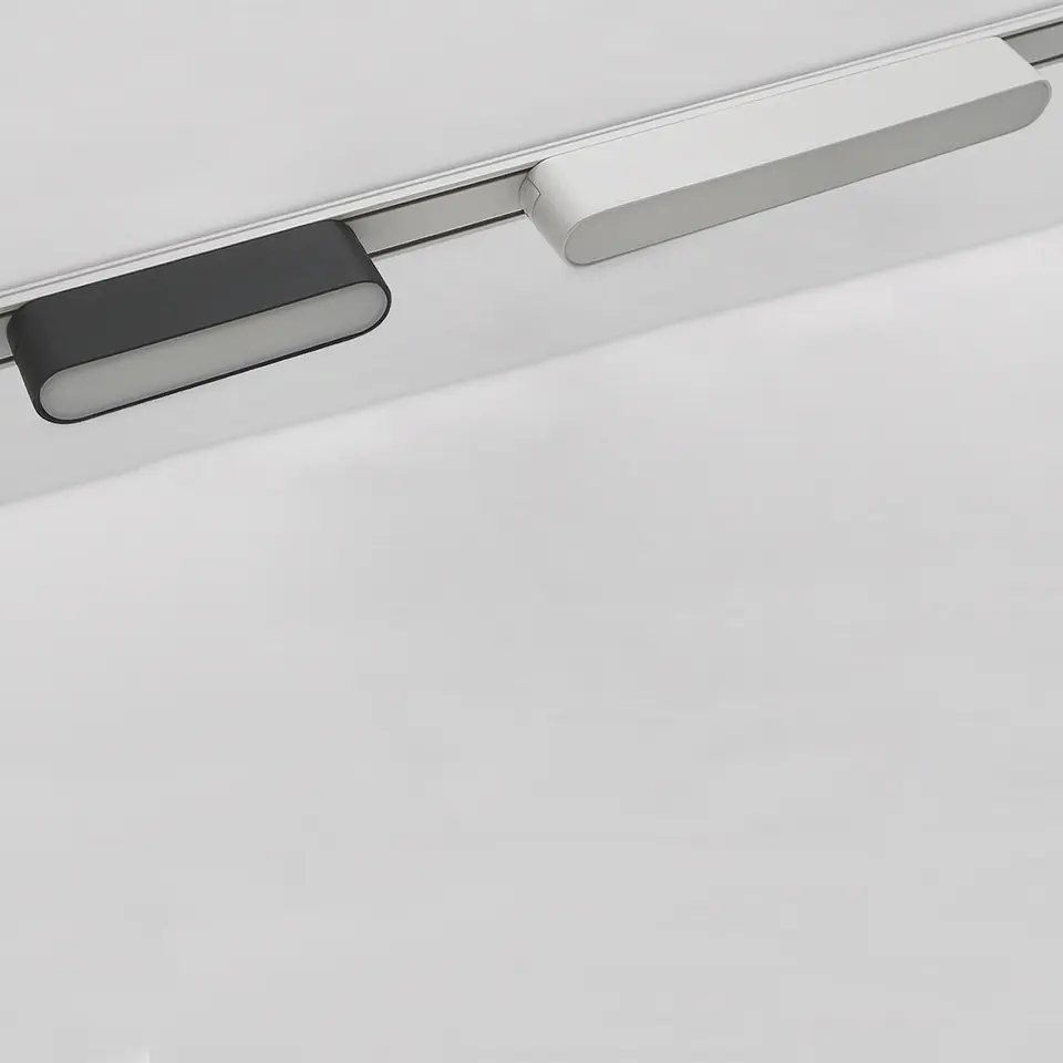 PROJETOR LINEAR PRETO CALHA MAGNÉTICA 6W 2700K DE 90° 40V 5
