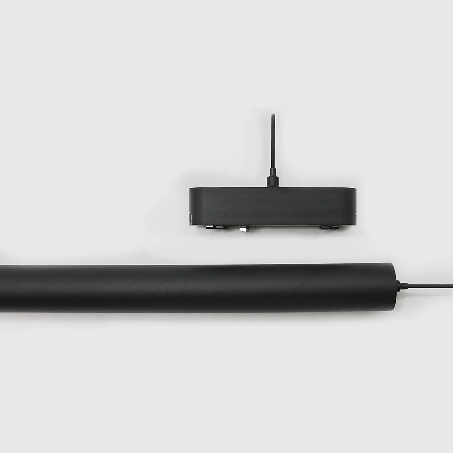 PROJETOR SUSPENSO EM PRETO PARA CALHA MAGNÉTICA 7W 4000K 2