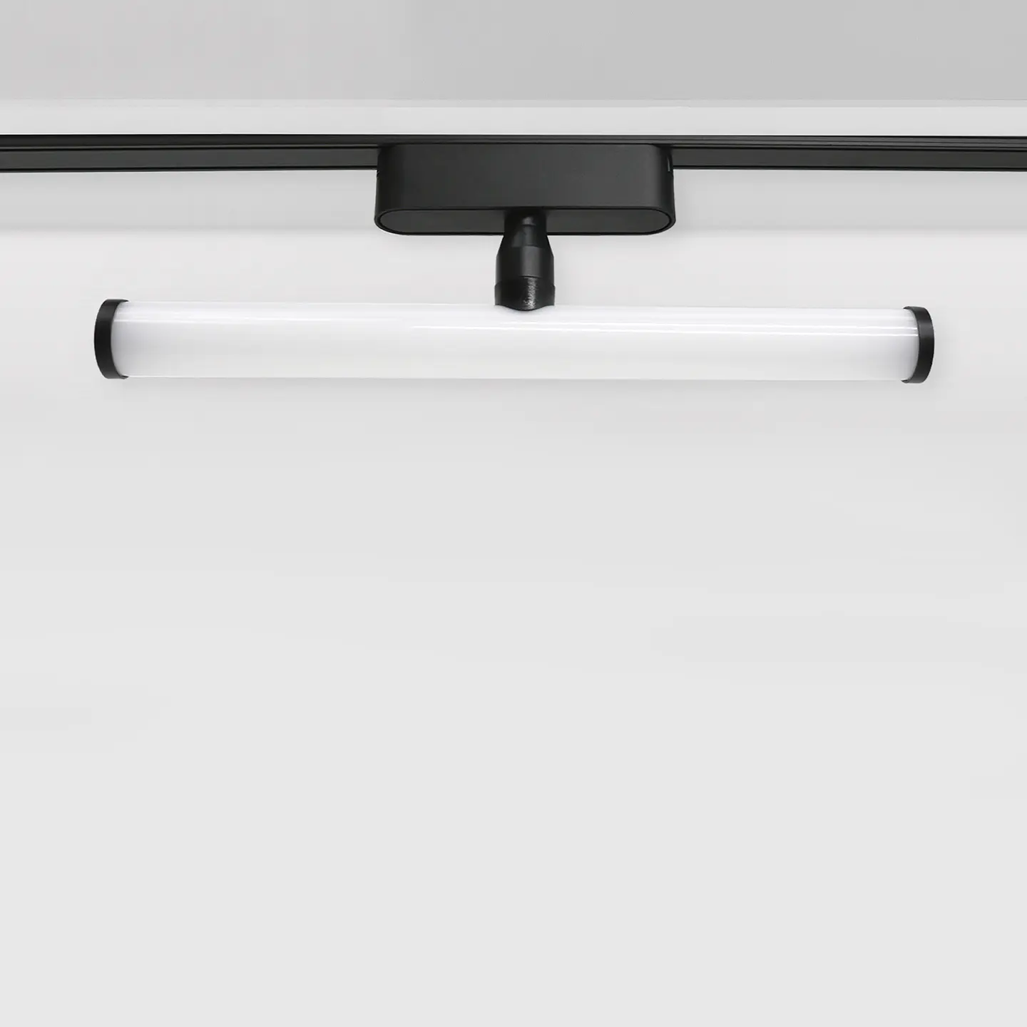 PROJETOR TUBOLAR PRETO PARA CALHA MAGNÉTICA 6W 2700K 2