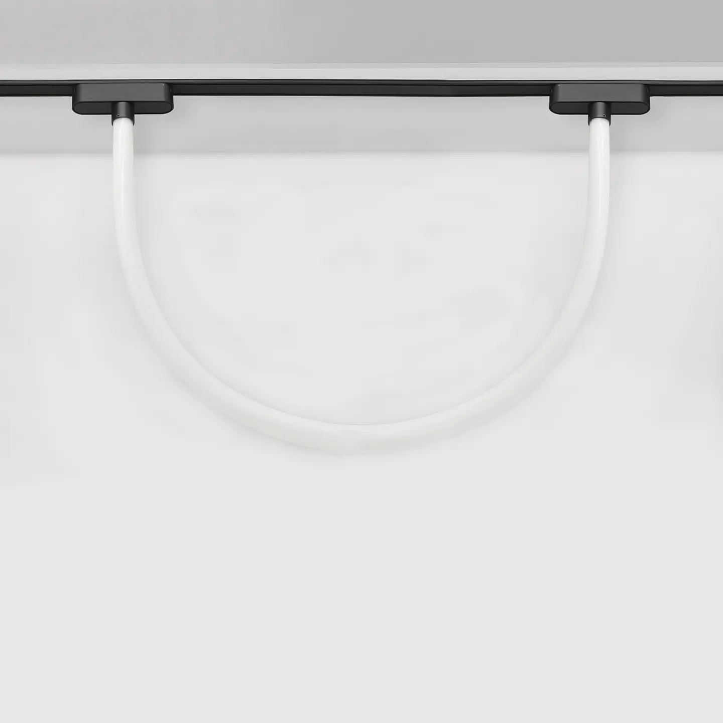NÉON TUBOLAR COM 2M PARA CALHA MAGNÉTICA 36W 2700K 2