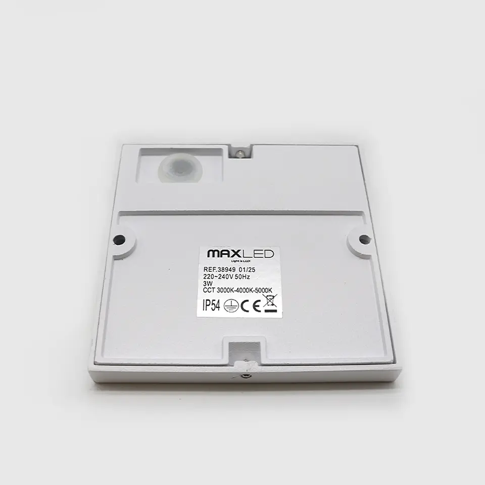 APLIQUE LED PAREDE QUADRADO BRANCO 6.5W 3CCT 4