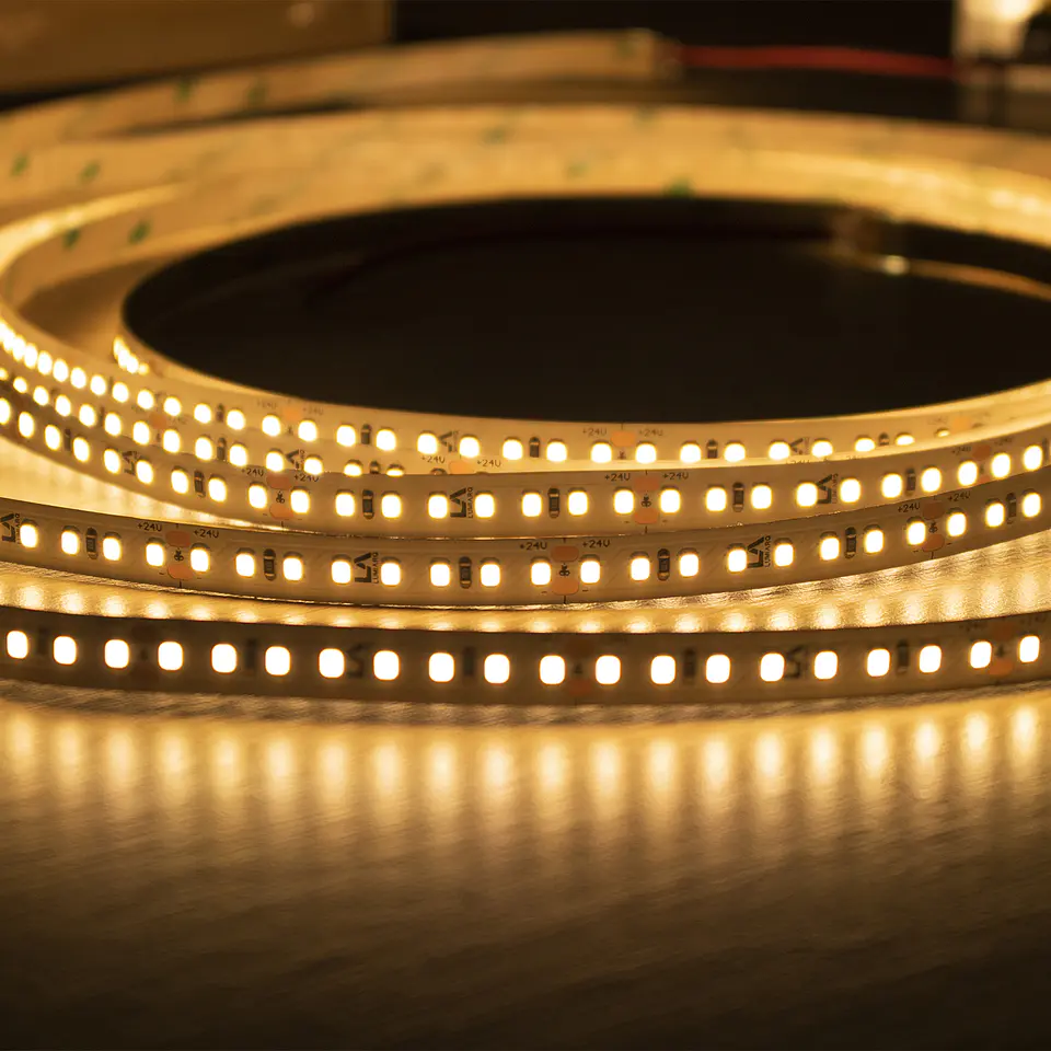 FITA LED 10MM 2835 144LED/M 5M IP20 24V 10W 2700K 5