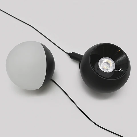 PROJETOR SUSPENSO EM PRETO PARA CALHA MAGNÉTICA 10W 2700K