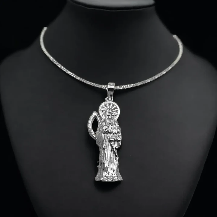 Dije Santa Muerte Mediano Plata 925 Cadena Y Caja De Regalo 5