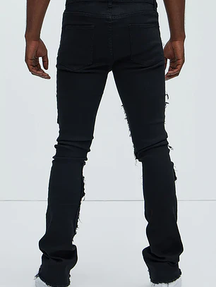 Jeans Ajustado Y Acampanado Let's Go Fray Cargo - Negro