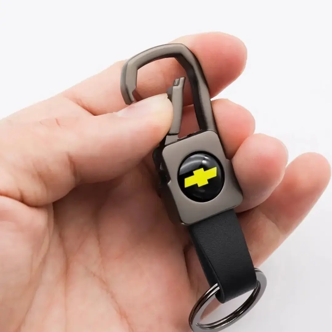 🔑✨ Set de 2 Llaveros Metálicos para Auto ✨🔑 3