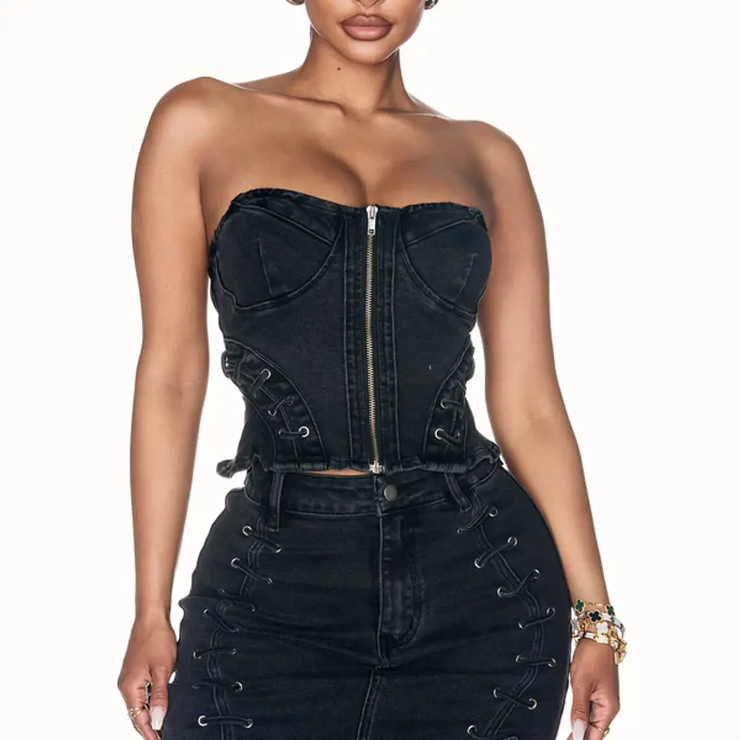 Conjunto Fashion Nova Take Control Denim Skirt Set – Negro  Talla M 3