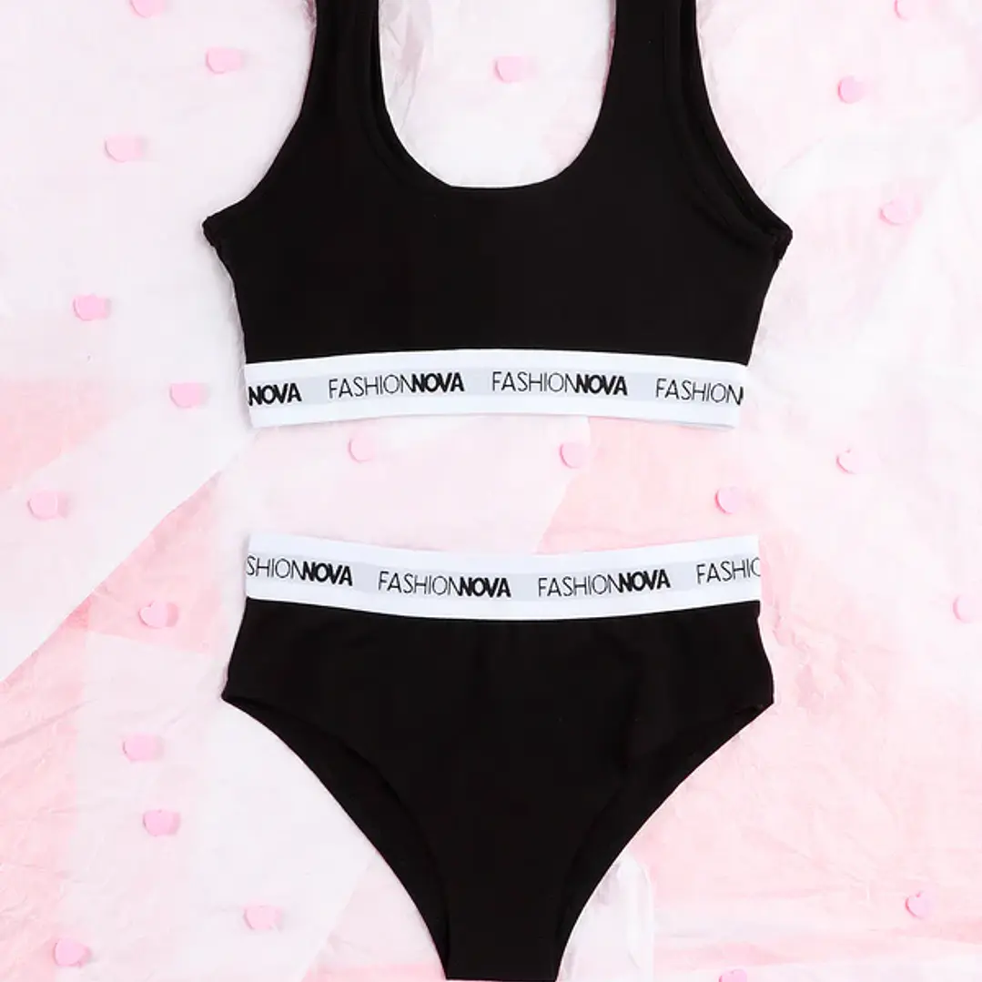 Conjunto Fashion Nova Sosten Y Calzon Set Negro Talla M 3