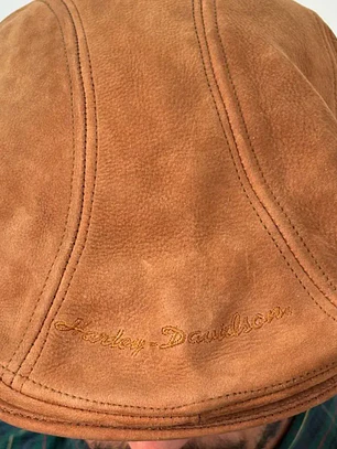 Boina Harley-Davidson de Cuero Auténtico Color Camel – Estilo Clásico Vintage