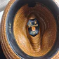 Sombrero Trilby Vintage Churchill Ltd – Paja de Coco Importada (Años 50) – Talla 7 ¼ (58 cm) - Miniatura 5