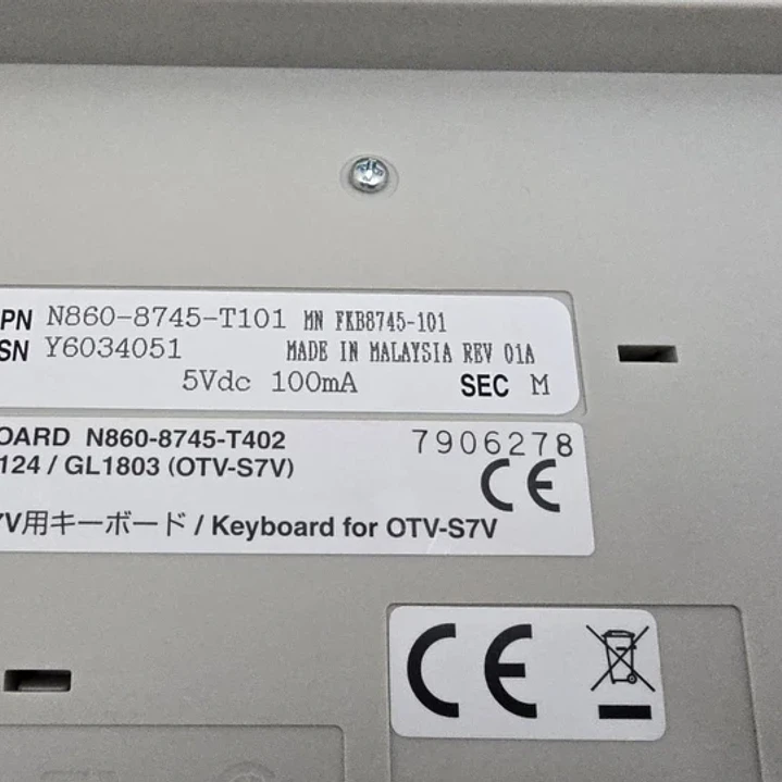 Teclado ASCII Olympus modelo MAJ-1124 2