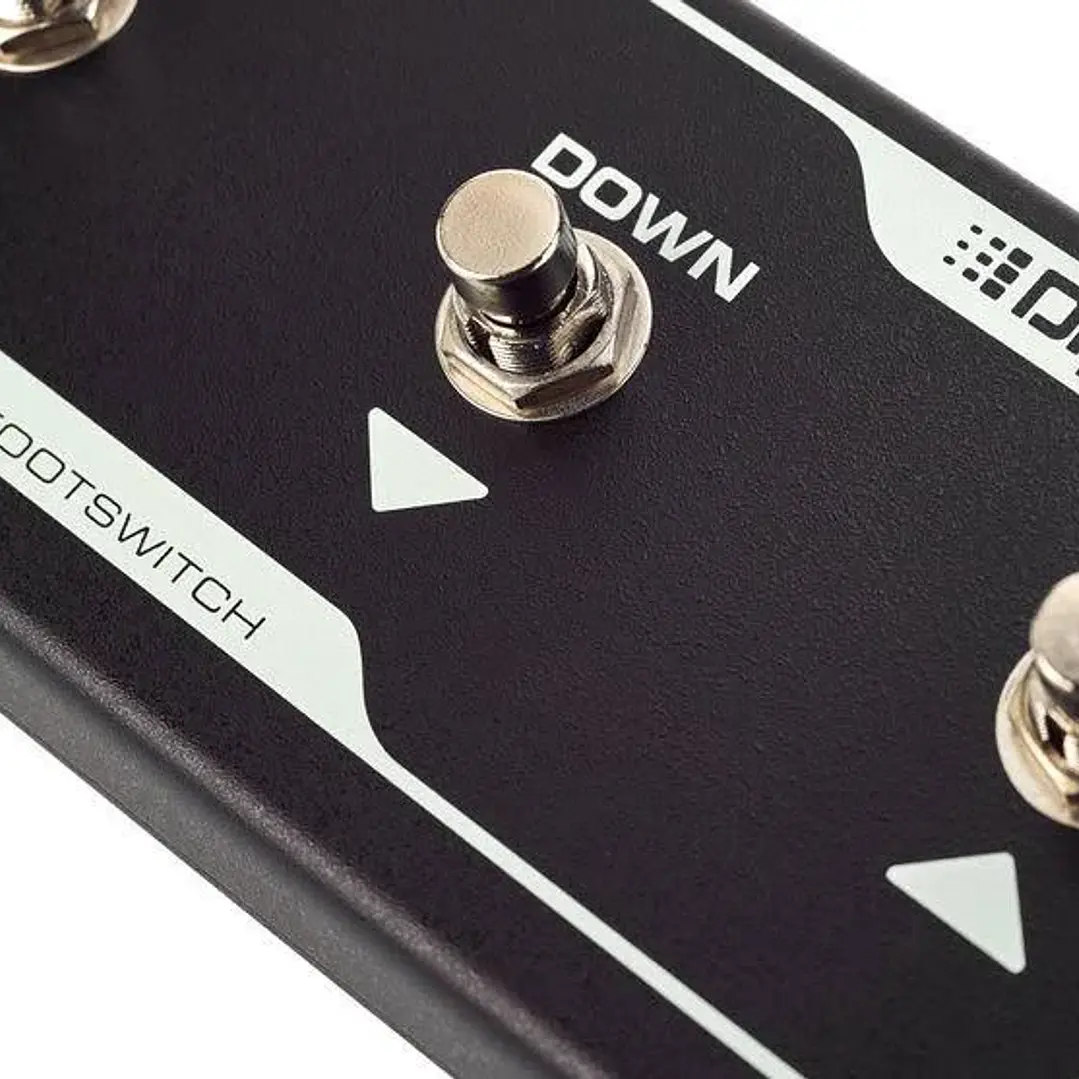 Interruptor de pie DigiTech FS3X de tres funciones para pedales FX 4