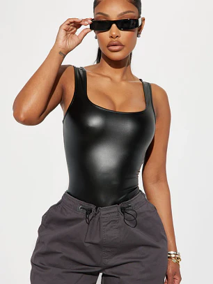 Bodysuit Kayeden Efecto Cuero Talla S Fashion Nova