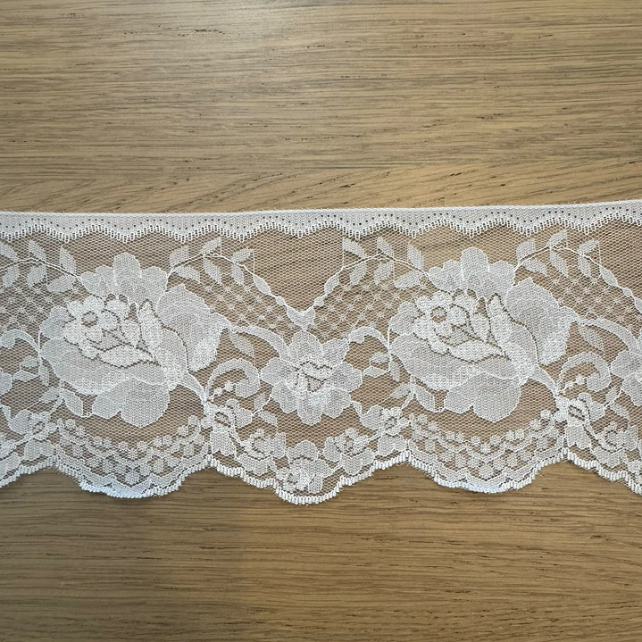 Renda Nylon Branca (10cm largura) 1