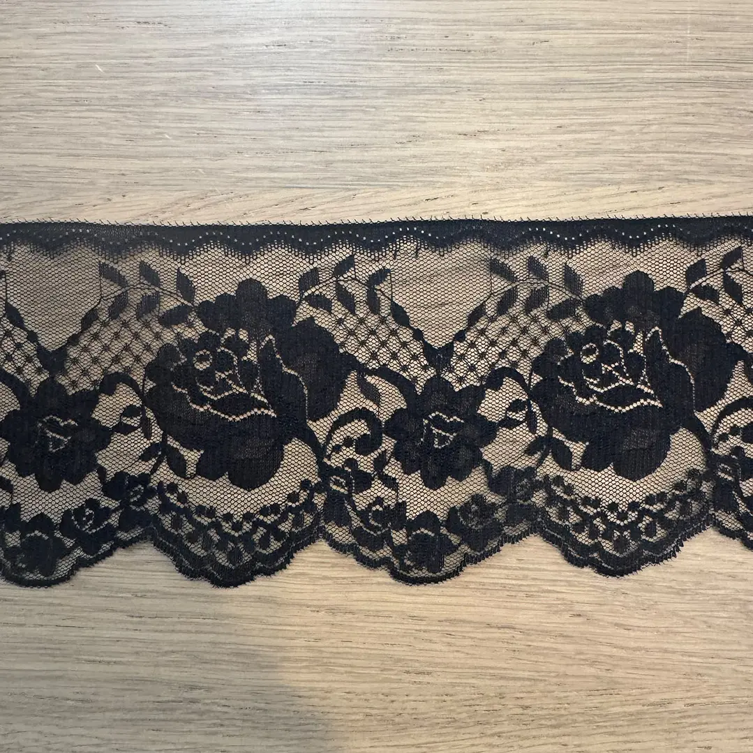 Renda Nylon Preto (10cm largura) 1