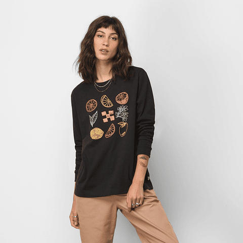 LIZZIE ARMANTO LONG SLEEVE BFF TEE