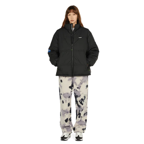 89 Tyvek Puffer Black