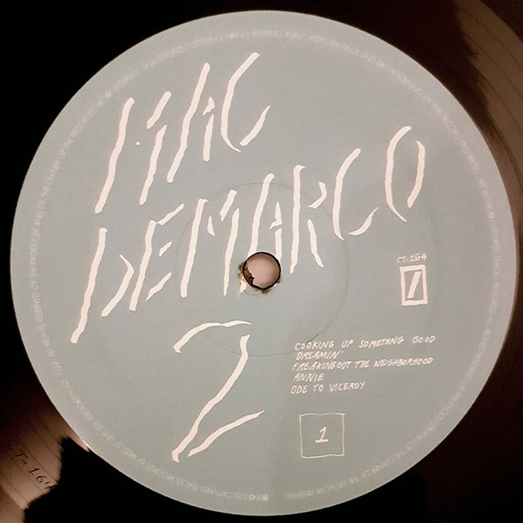 Mac DeMarco - 2 4