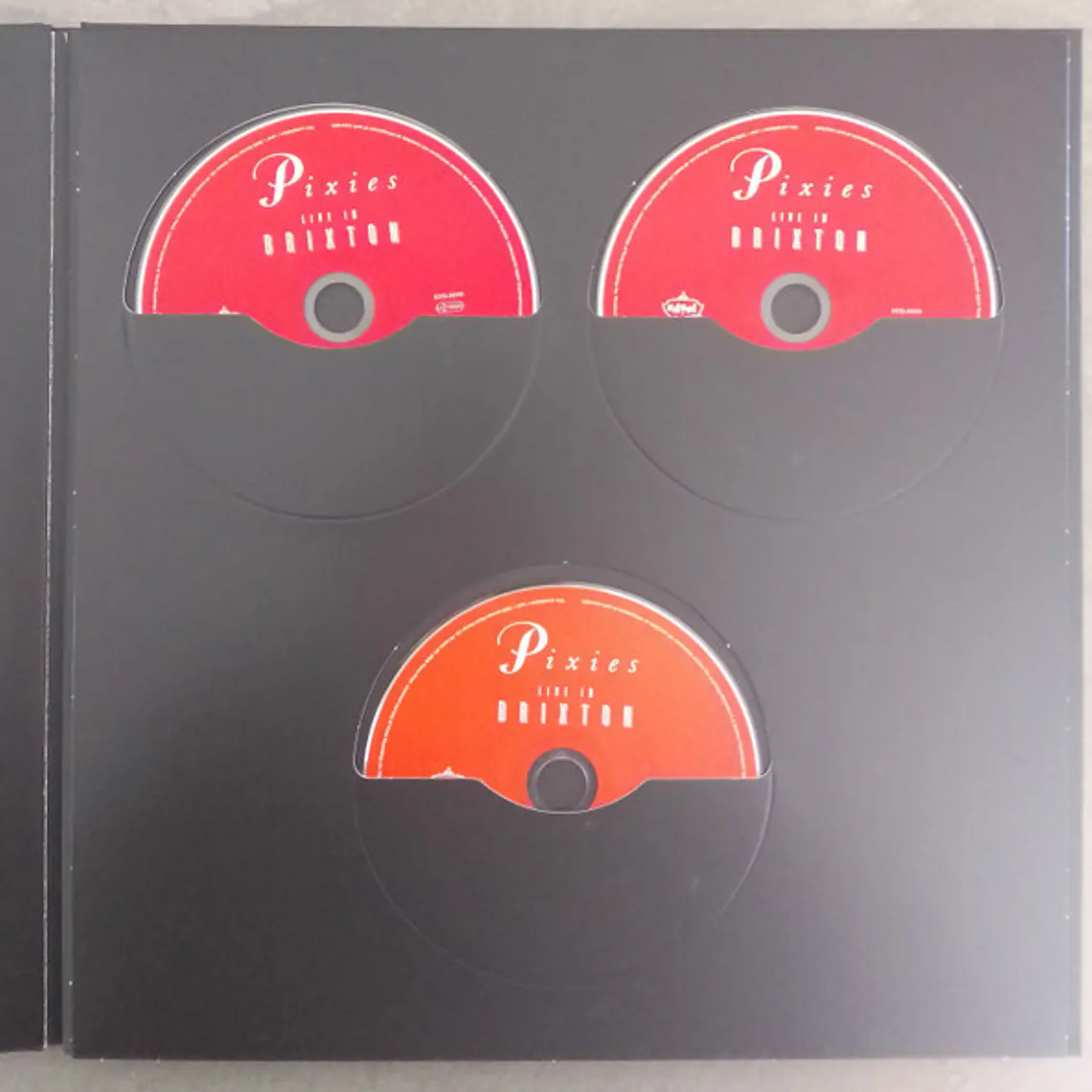 Pixies - Live In Brixton 3
