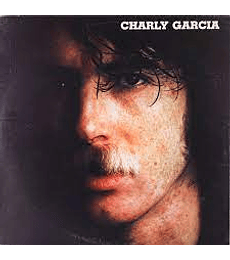 CHARLY  GARCIA ----- YENDO DE LA CAMA AL LIVING