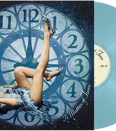 LAUFEY - A MATTER OF TIME (TIMELESS BLUE VINYL) (WITH BONUS 7" VINYL)  | VINILO