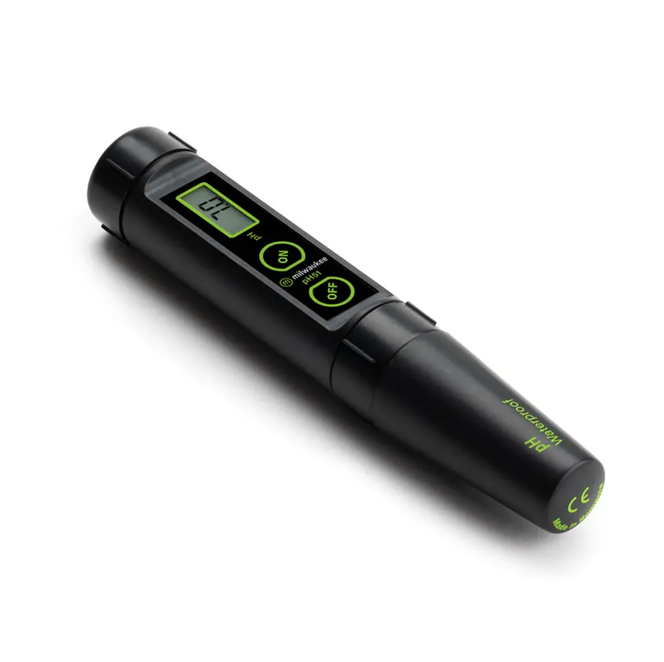 Milwaukee pH51 Waterproof pH Tester with Replaceable Probe 2