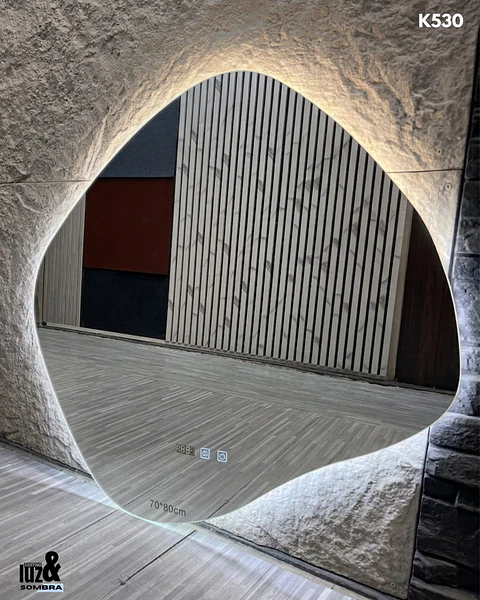 ESPEJO LED ANTIEMPAÑANTE PARA BAÑO 70*80CM