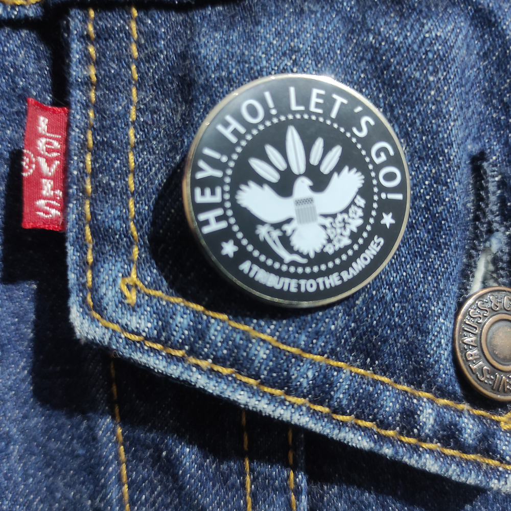 Pins - Ramones