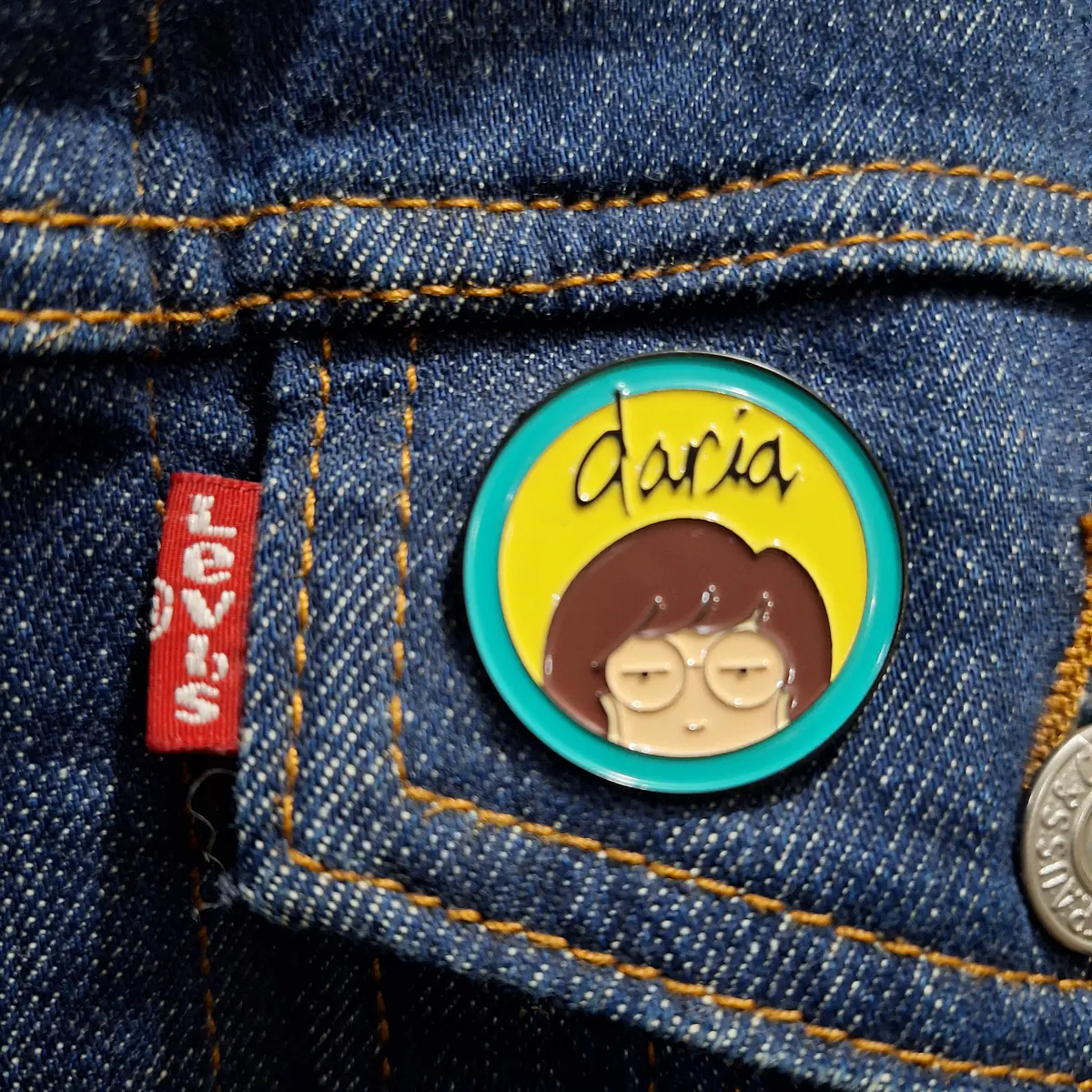 Pins - Daria