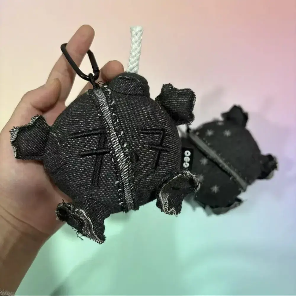 BTS - ARMY BOMB PLUSH KEYRING (No Oficial)